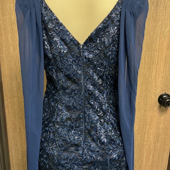 NWOT TAHARI Sequined Evening Dress - Picture 8 of 10